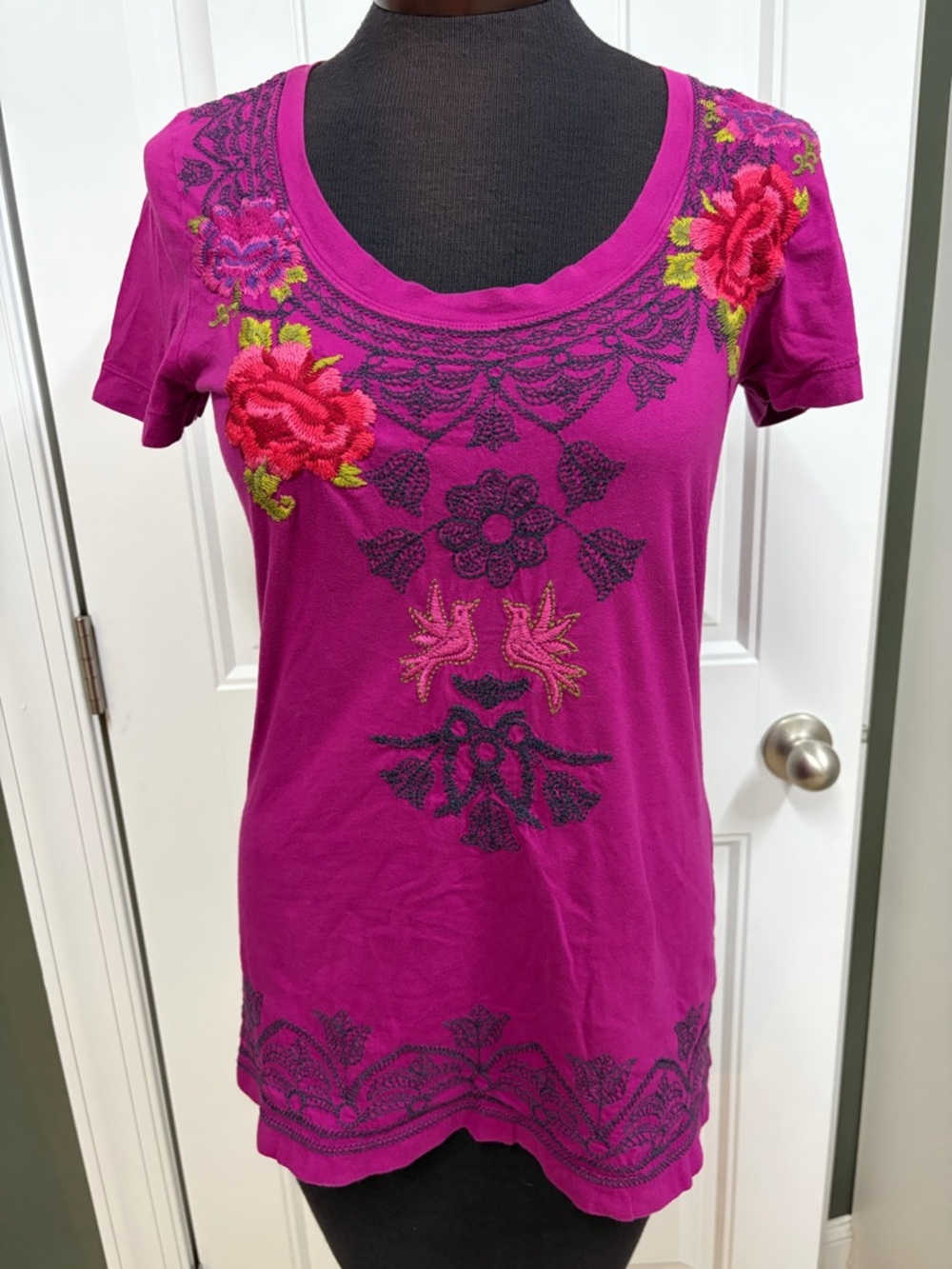 Johnny Was Bright Fuchsia Embroidered Scoop Neck Tee